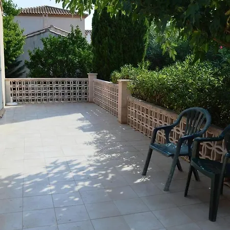 Maison 4 Pieces 7 Couchages Sur Ar000-067 * Argeles-sur-Mer