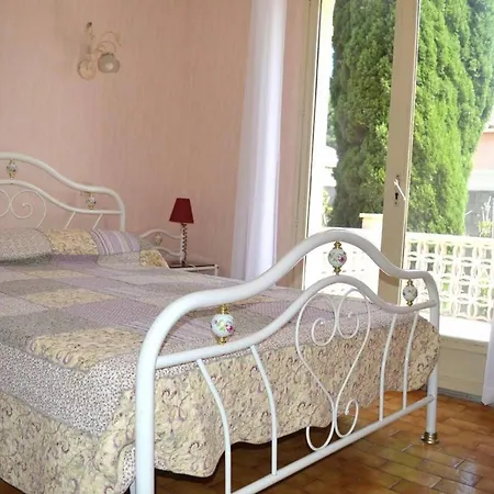 Villa Maison 4 Pieces 7 Couchages Sur Ar000-067