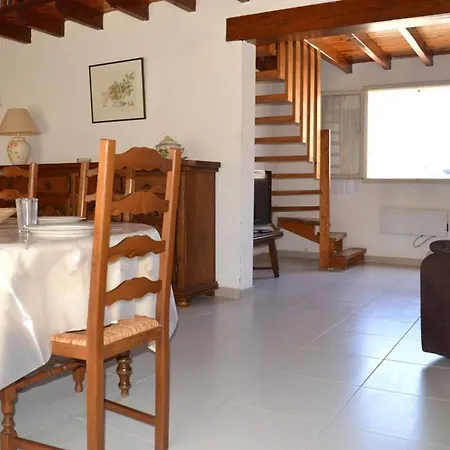 Maison 4 Pieces 7 Couchages Sur Ar000-067 Villa *